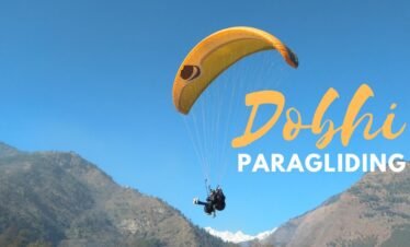 Paragliding in Dobhi | Price - 1200/ Person