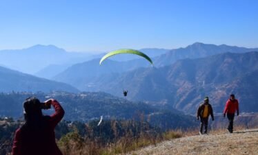 Paragliding in Shimla