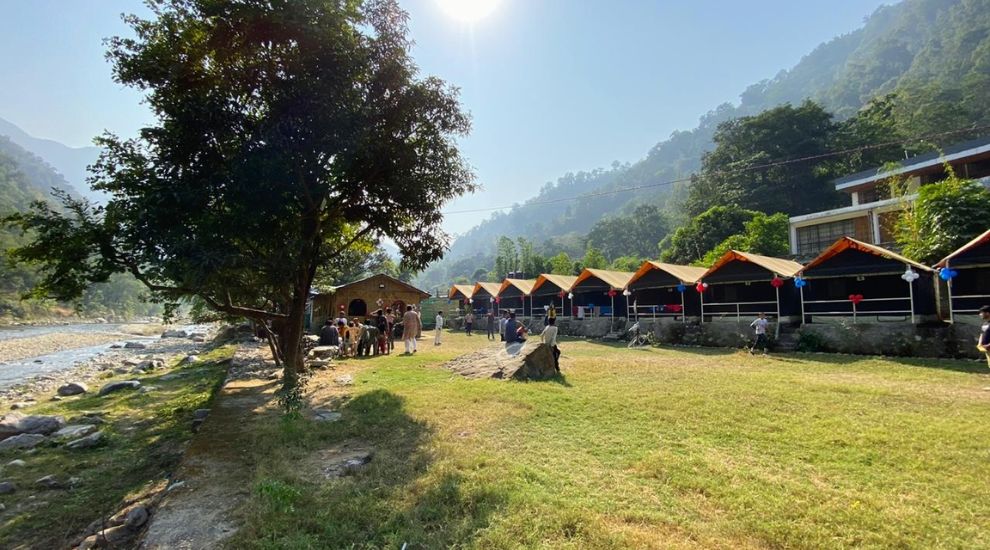 Camp Ganga Waves - Riverside Camp in Rishikesh