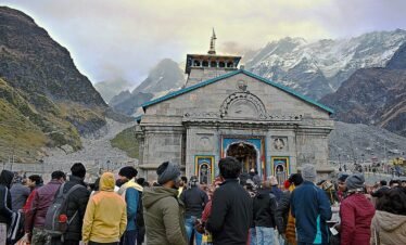 Kedarnath tour package from Ahmedabad - Book Now!