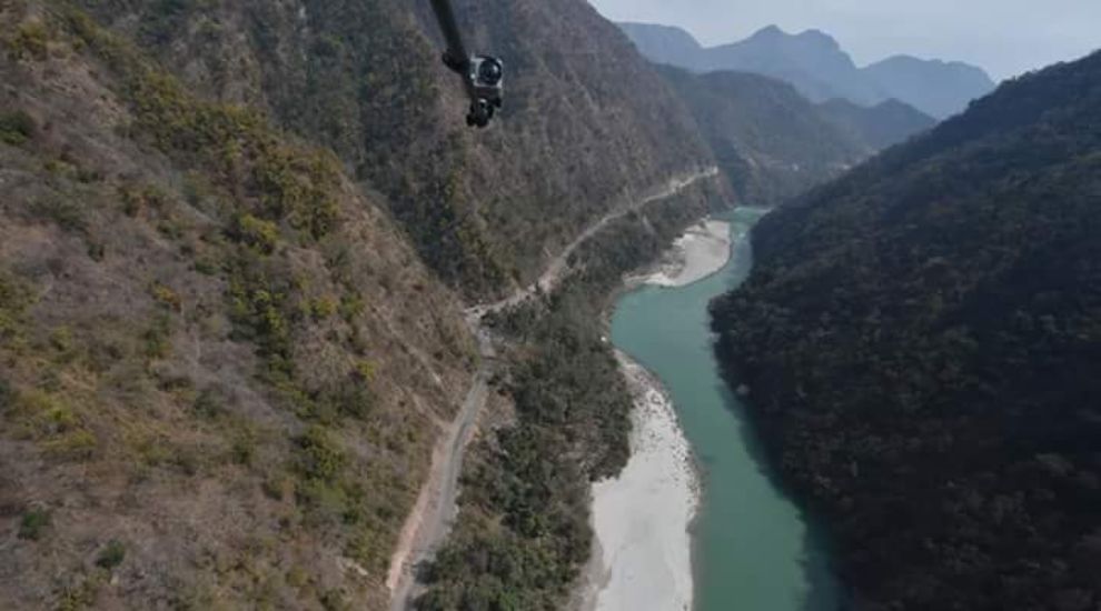 Paragliding in Rishikesh Over River Ganga