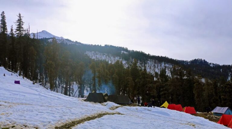 Camping in Kedarkantha Base Camp