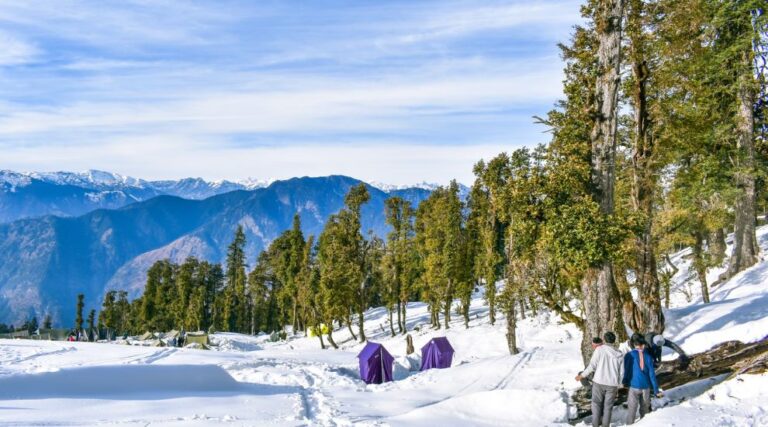 Kedarkantha - beautiful view of himalayas